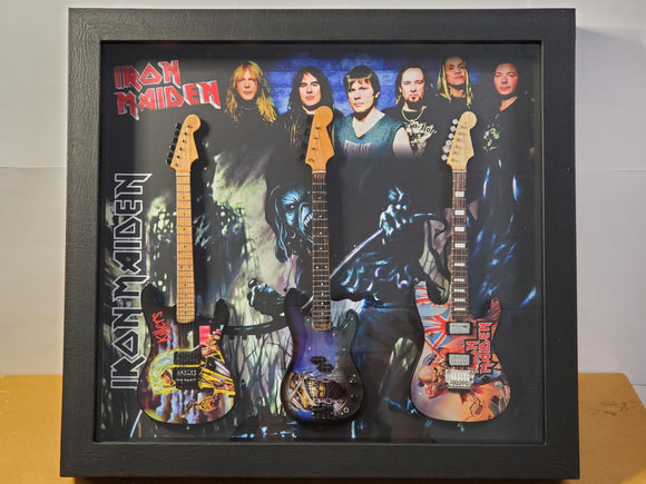 MINI GUITARS SHADOW BOX BIG40 IRON MAIDEN