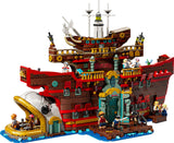 LEGO OP THE BARATIE FLOATING RESTURANT