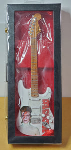 MINI GUITARS WB DAVID BOWIE TRIBUTE