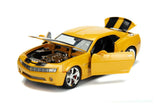 DC 1:24 HOLLYWOOD RIDES TRANSFORMERS 2006 CAMARO BUMBLEBEE WITH COIN
